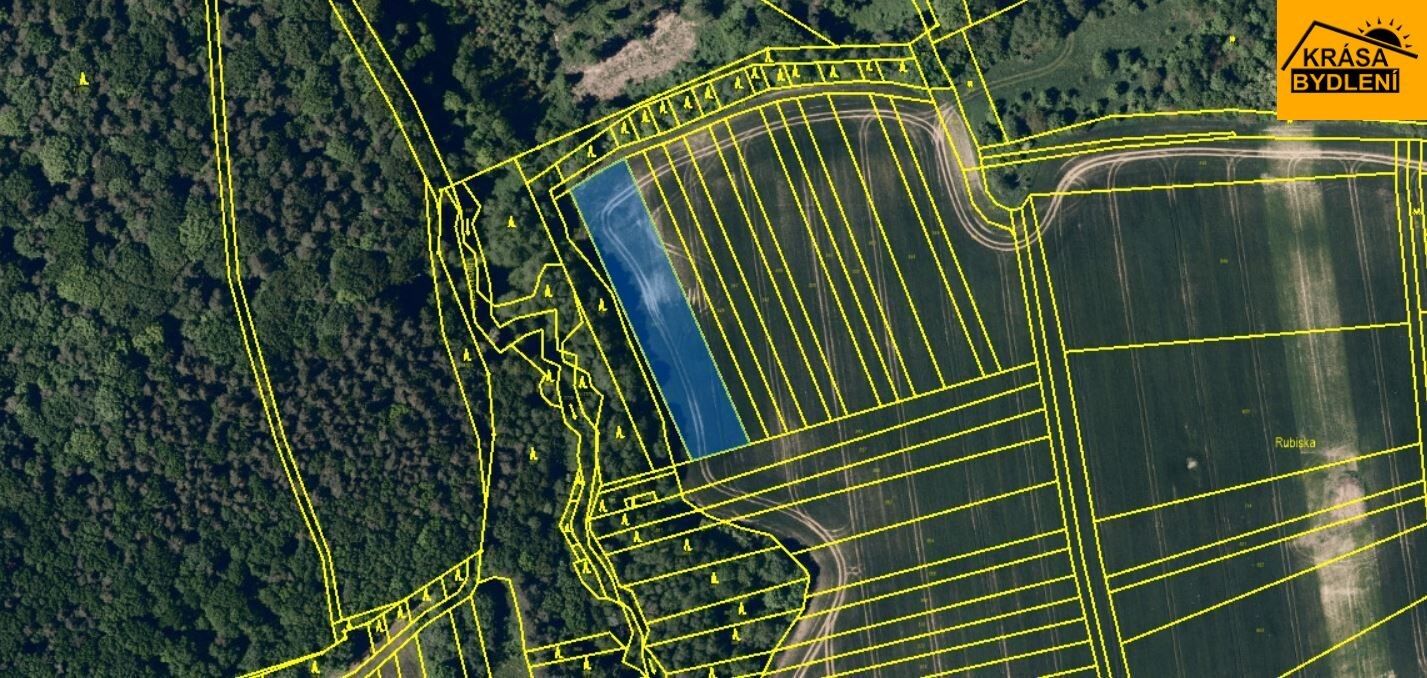 Prodej zemědělský pozemek - Salaš, Zlín, 4 m²