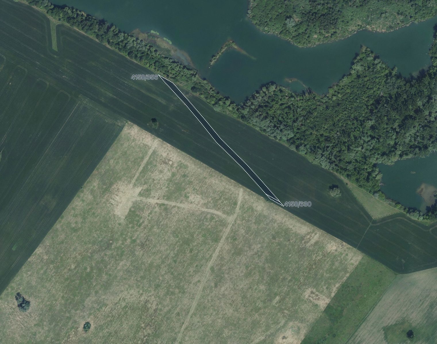 Prodej zemědělský pozemek - Moravská Nová Ves