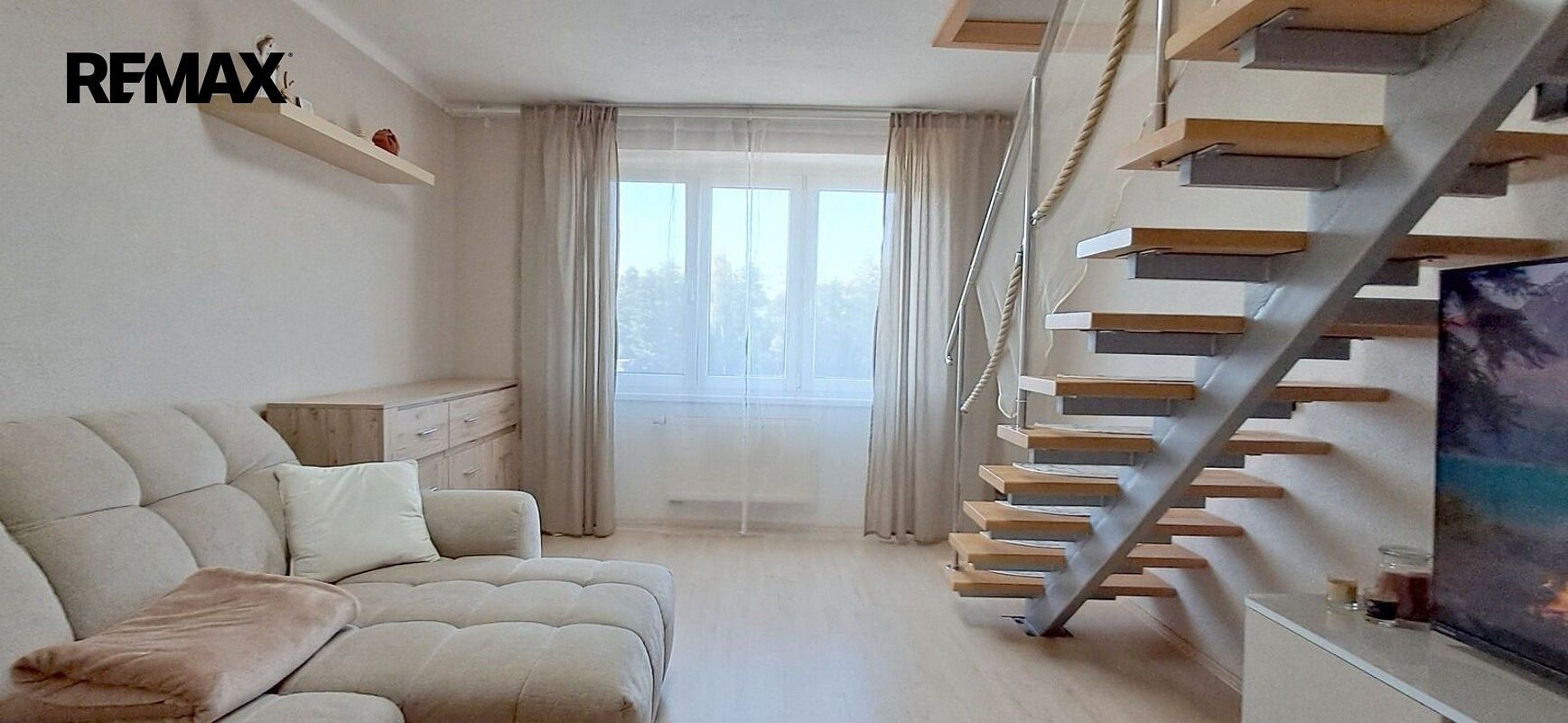 Byt 4+1 · 100 m² · Karlovy Vary - Dvory, Karlovarský kraj - 3