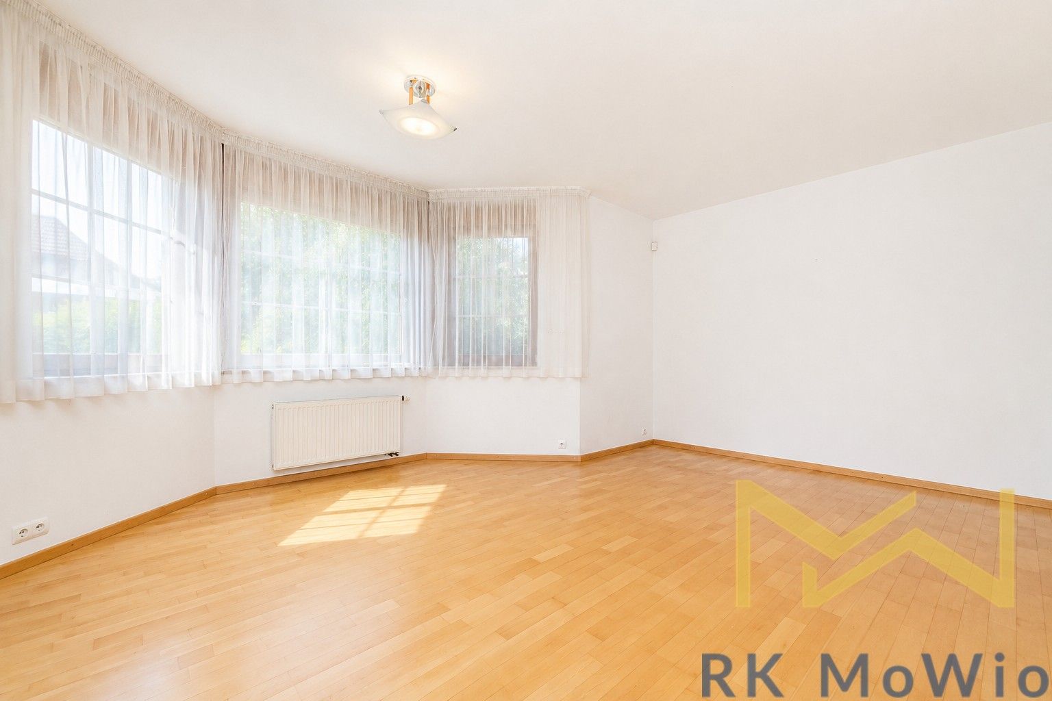 Vila · 450 m² · Na cípu, Praha - 4