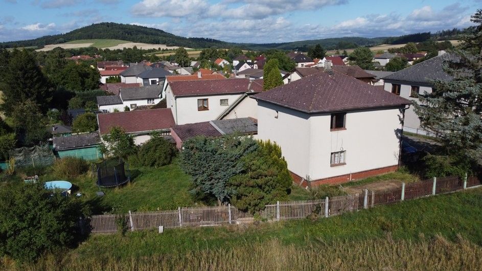 Prodej rodinný dům - Olešná, 110 m²