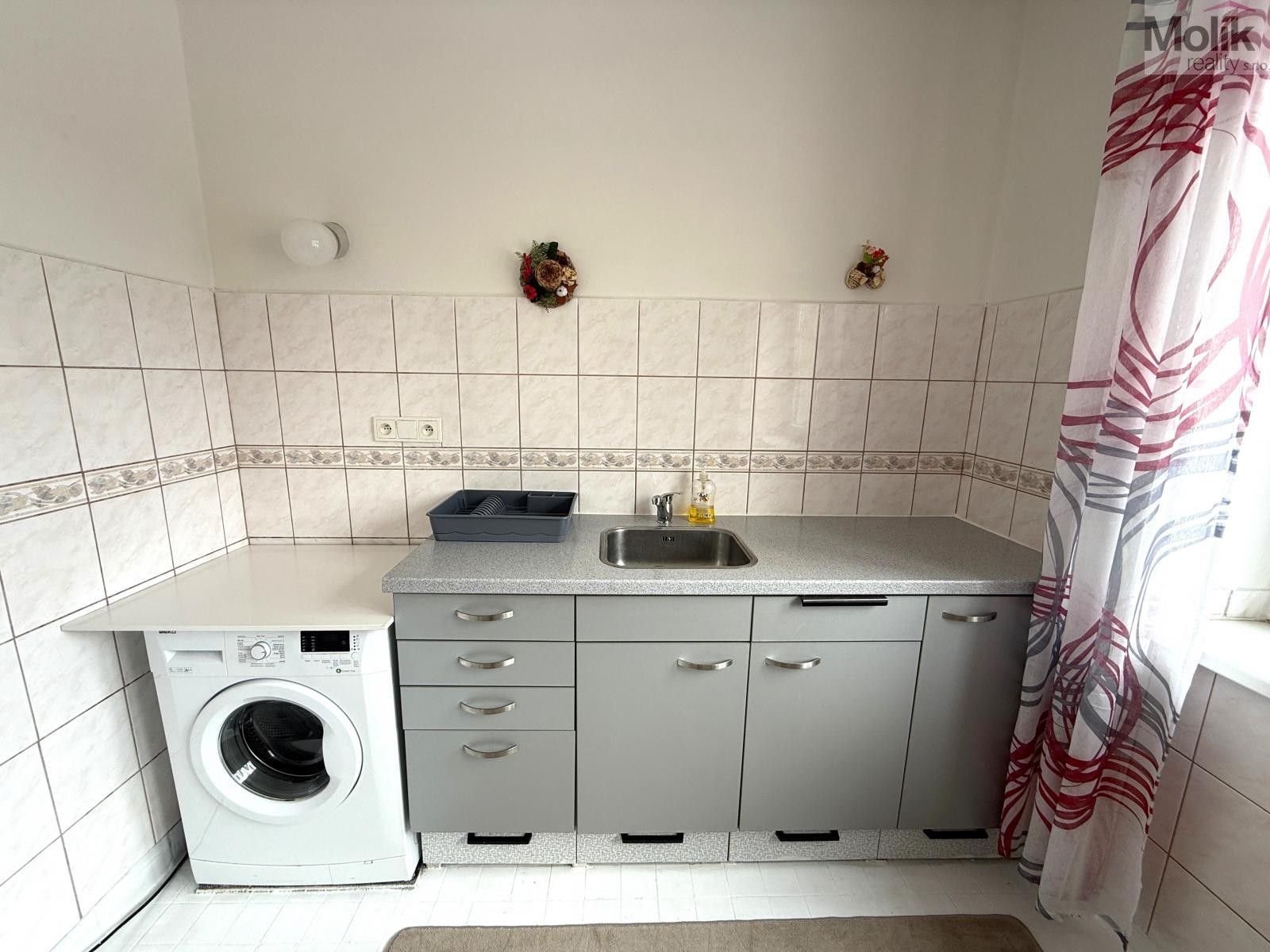 Pronájem byt 1+1 - W. A. Mozarta, Most, 39 m²