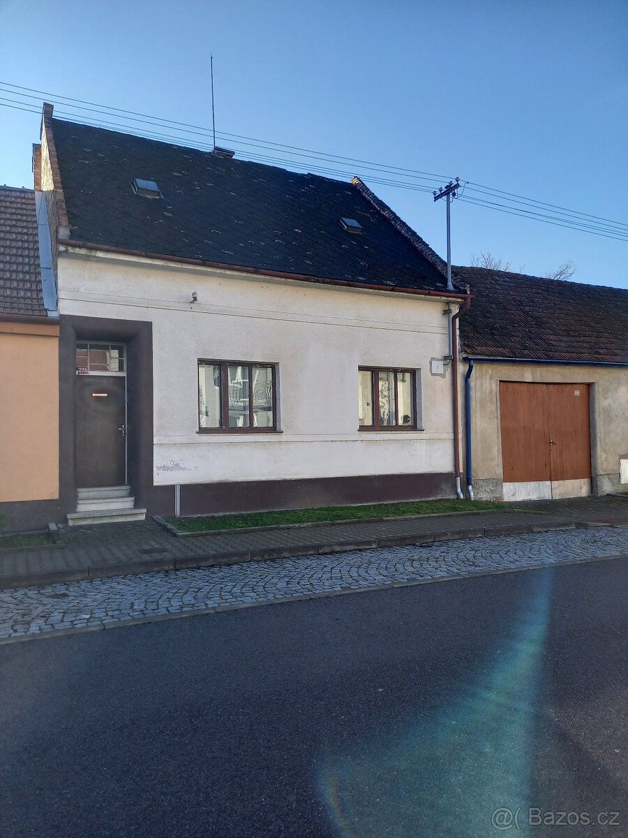Prodej dům - Veselí nad Moravou, 698 01, 340 m²