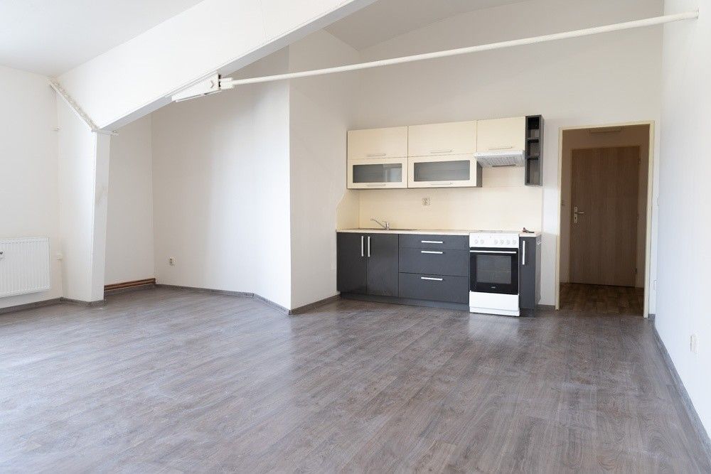 Byty, Šternberk, 785 01