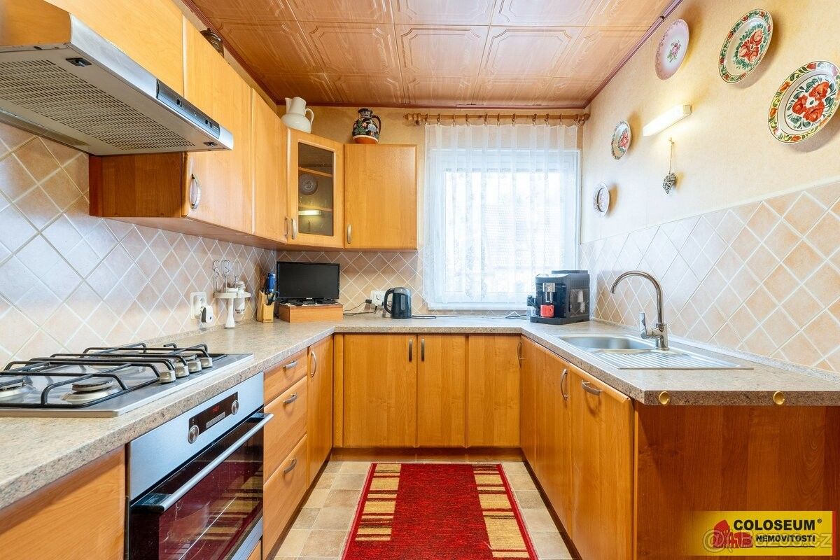 Rodinné domy, Hrabětice, 671 68