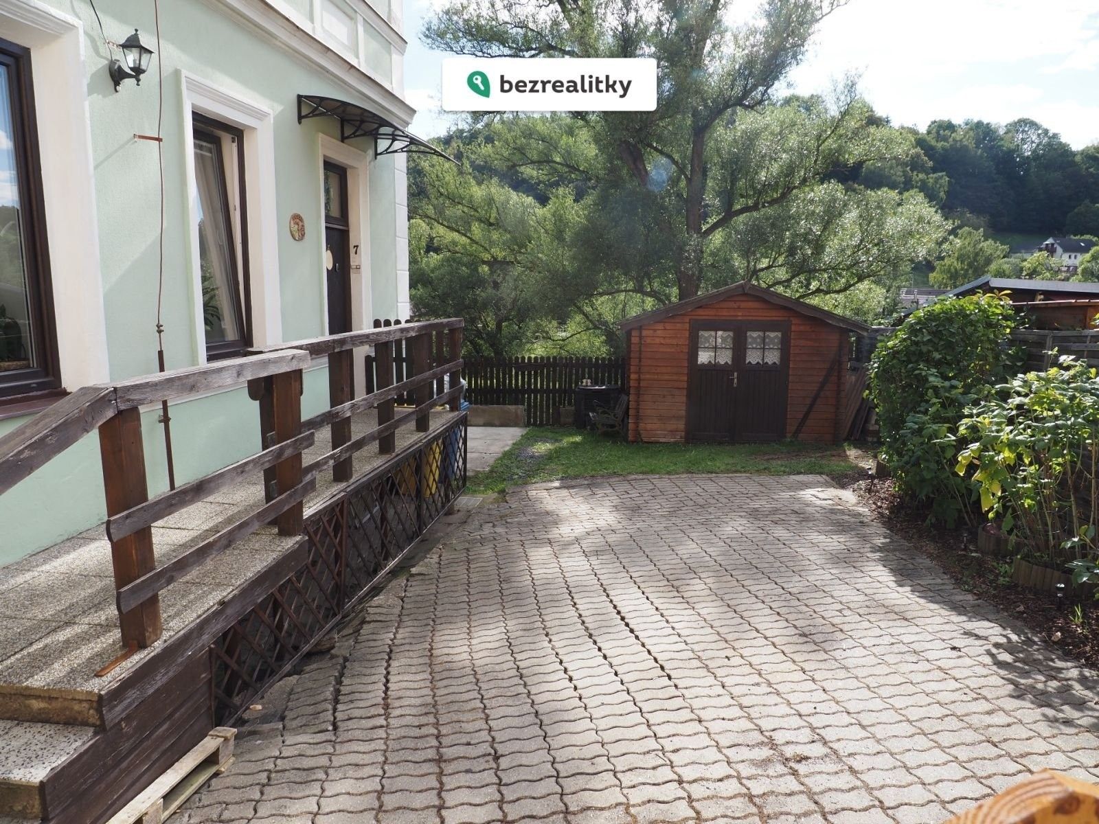 Prodej rodinný dům - Radošov, Kyselka, 675 m²