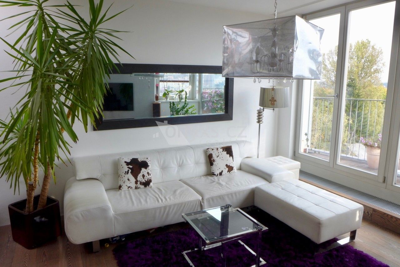 Byt 2+kk · 69 m² · Na vysočanských vinicích, Praha - 3