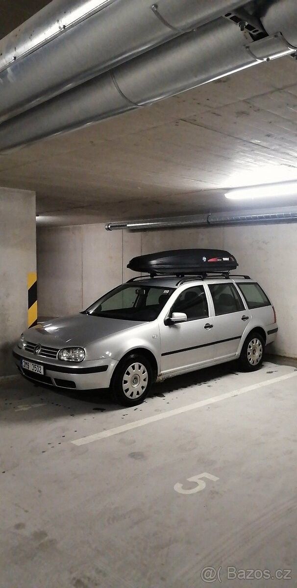 Garáže, Olomouc, 779 00