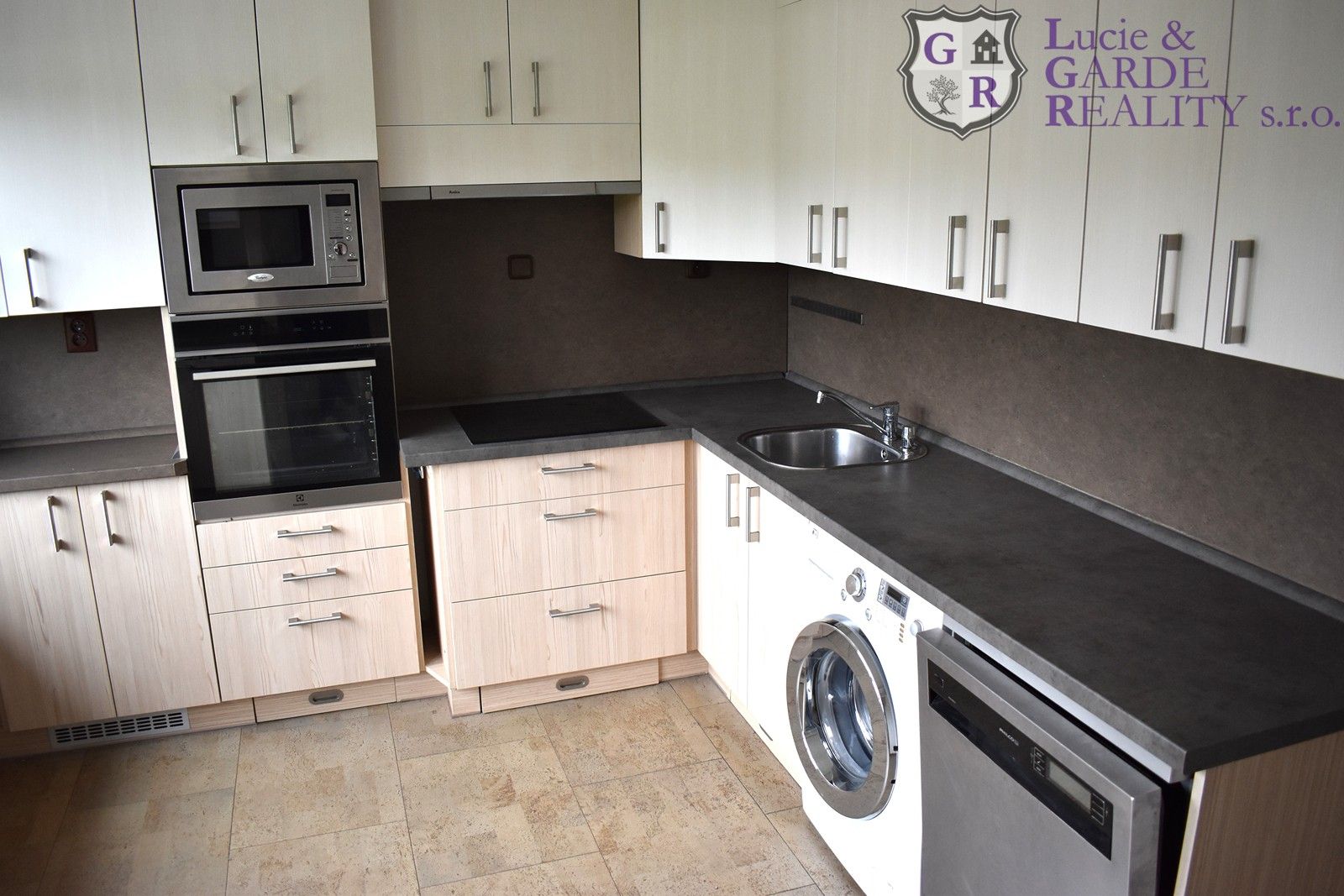 Prodej byt - Lesní, Hluboká nad Vltavou, 112 m²