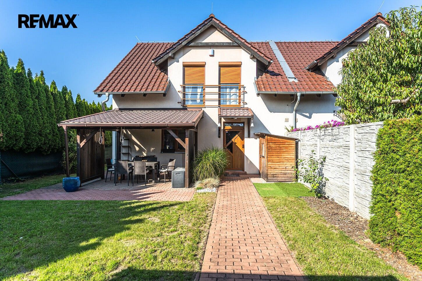 Rodinné domy, Lísková, Šestajovice, okres Praha-východ, 130 m² - 1