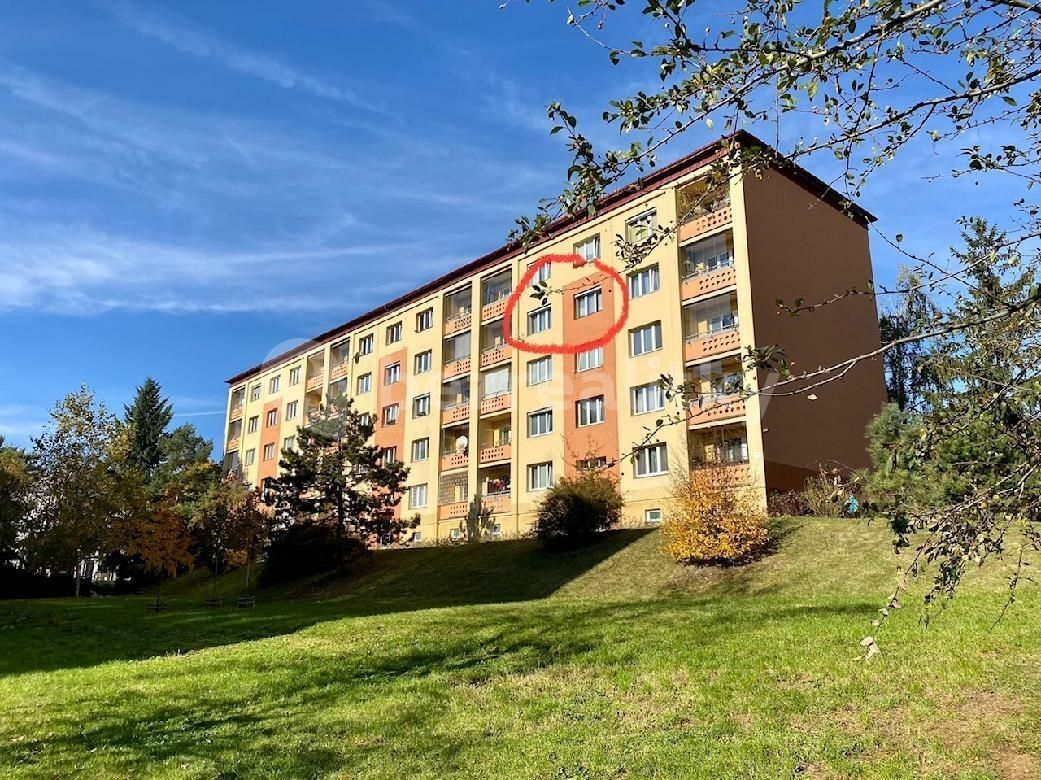 Byt 1+1 · 35 m² · V Úžlabině, Praha - Strašnice - 2