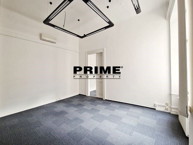 Pronájem kancelář - Opletalova, Praha, 91 m²