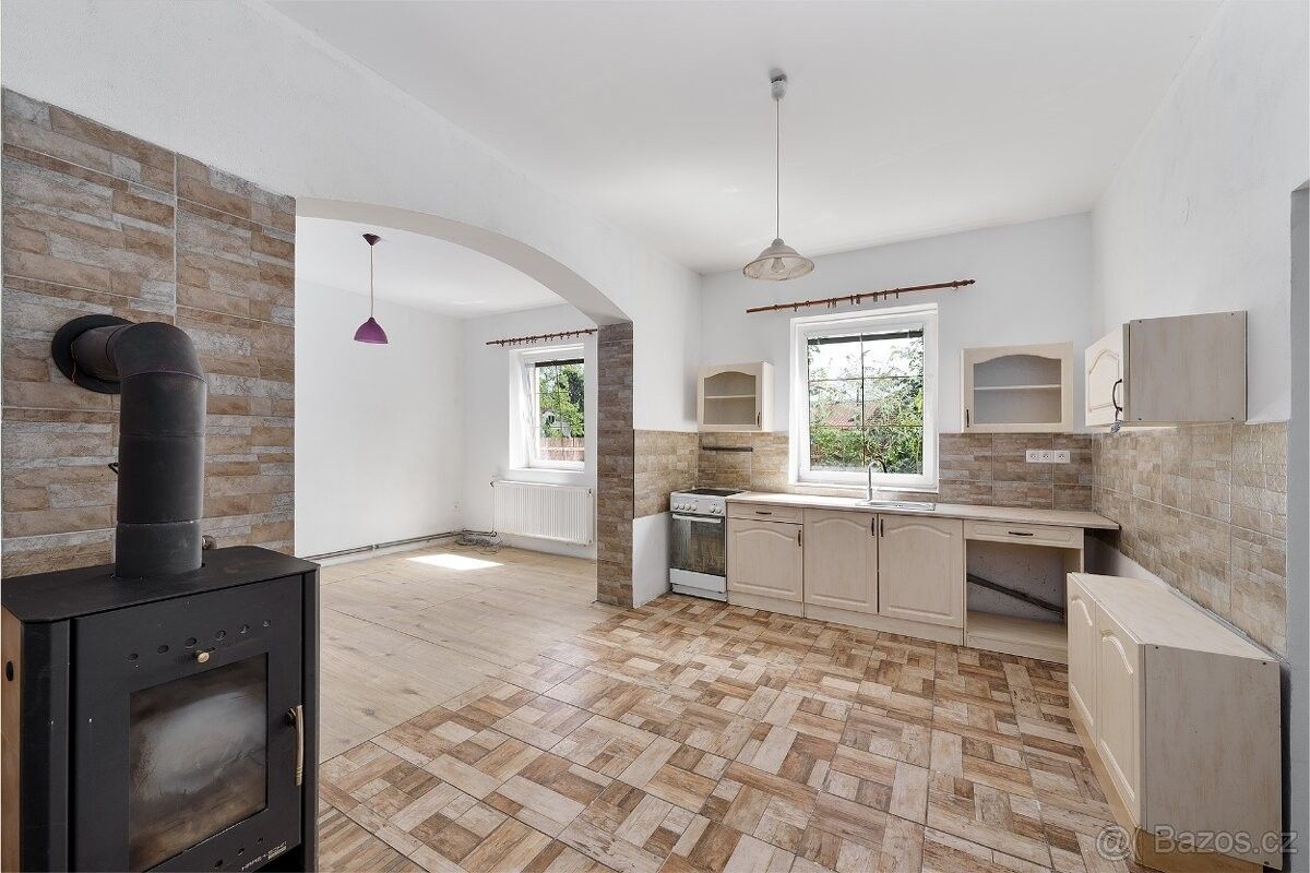 Prodej byt - Hostomice pod Brdy, 267 24