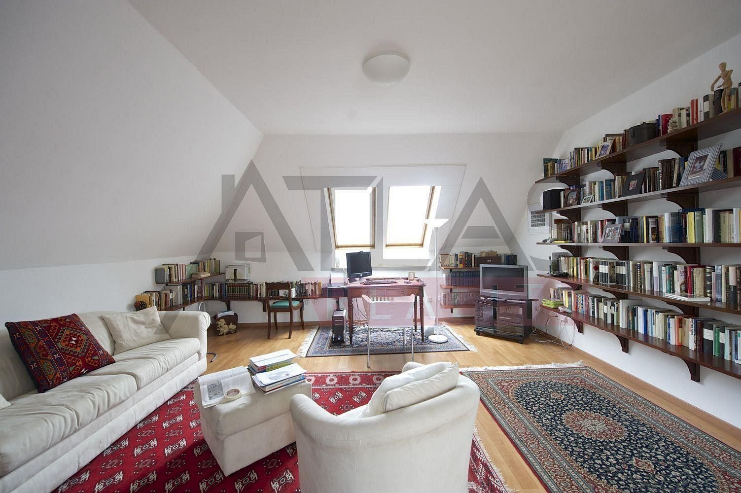 Kancelář · 365 m² · Praha - Kunratice, okres Praha 4, Hlavní město Praha - 4