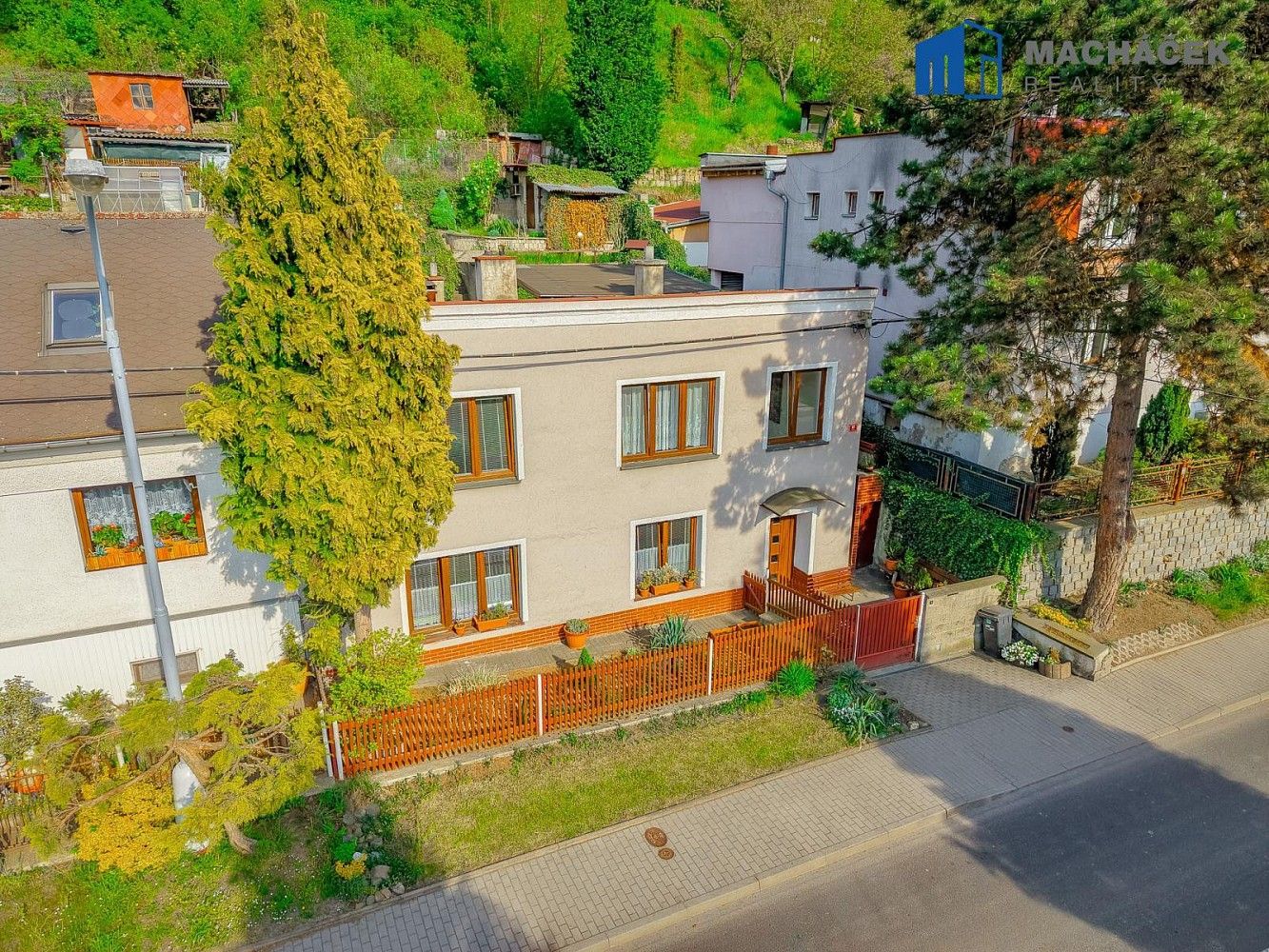Prodej rodinný dům - Trmice - Koštov, okres Ústí nad Labem, Ústecký kraj, 120 m² - 5