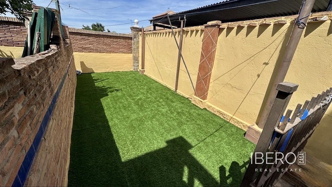 Prodej rodinný dům - Alhaurín de la Torre, ES, 250 m² - 5