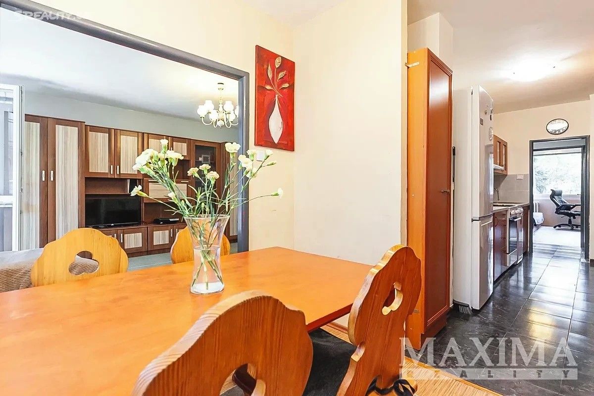 3+1, Kytlická, Praha - Prosek, 72 m² - 1