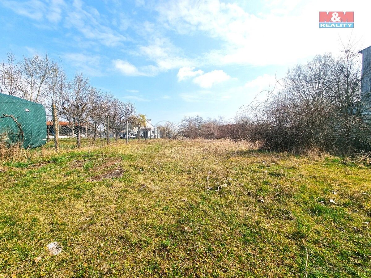 Prodej pozemek - Břeclav, 690 06, 1 896 m²