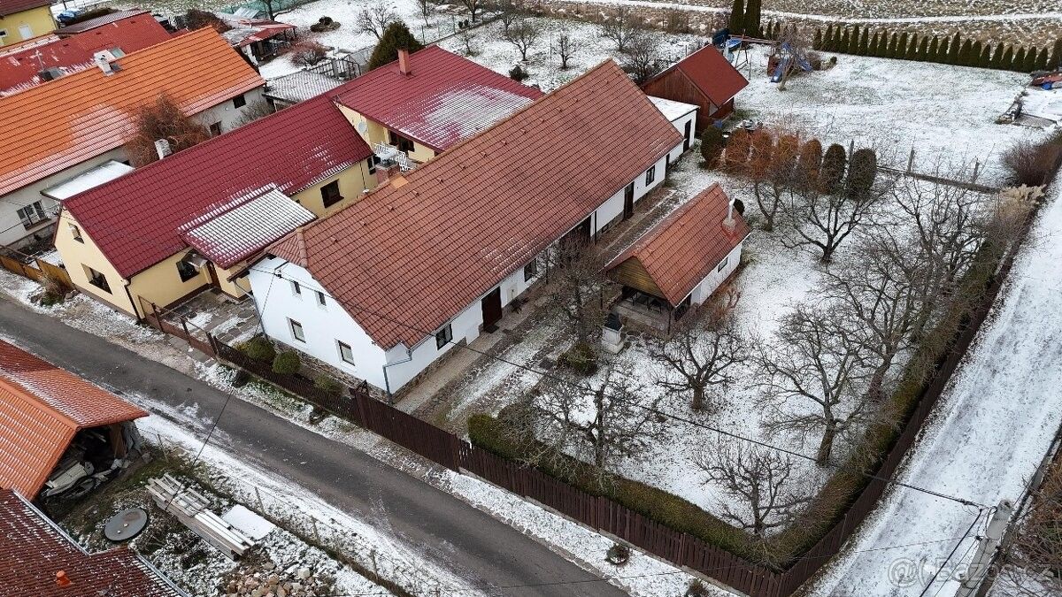 Rodinné domy, Hostomice pod Brdy, 267 24