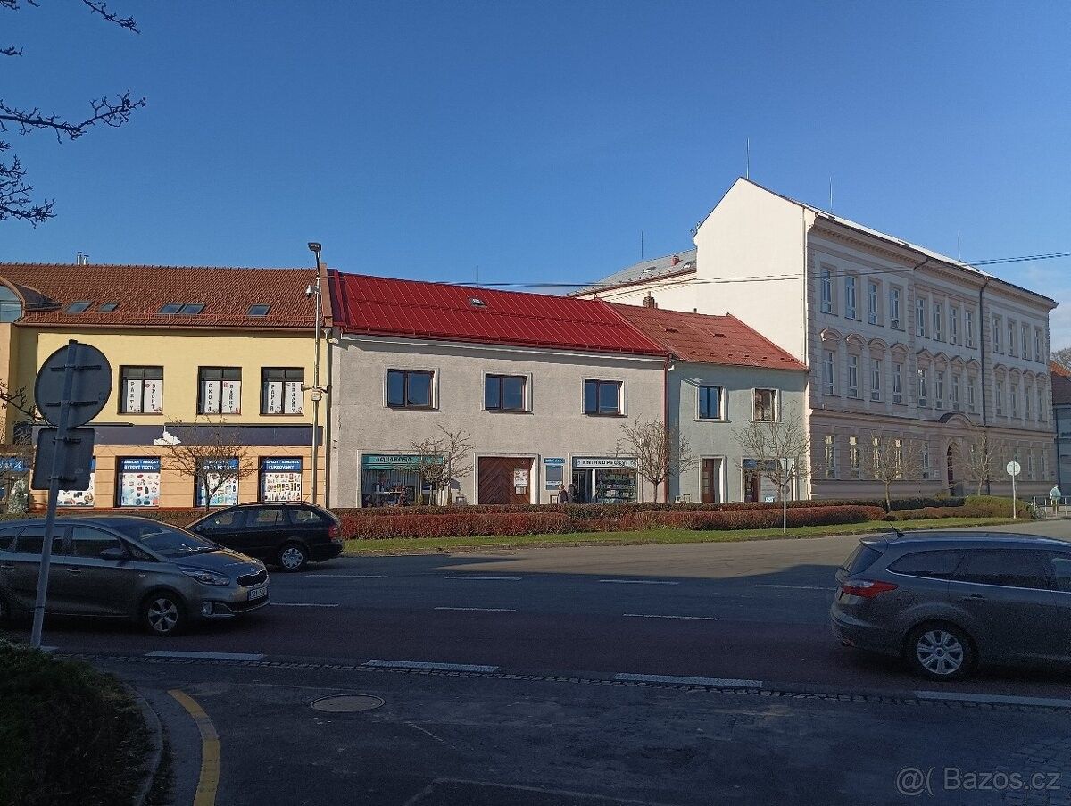 Pronájem kancelář - Slušovice, 763 15