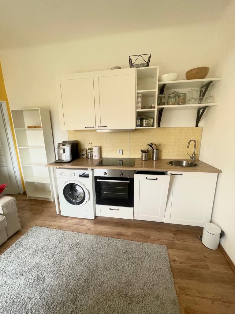 Byt 1+1 · 36 m² · Praha, 130 00 - 3