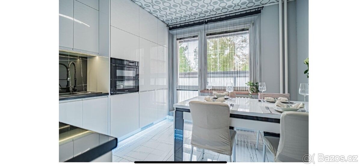 Byty, Český Těšín, 737 01