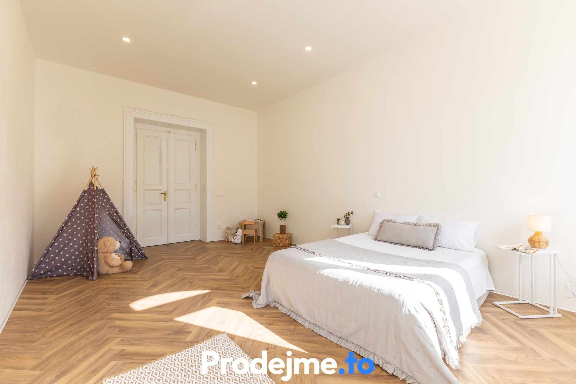 Pronájem byt 3+kk - Preslova, Praha, 86 m² - 2