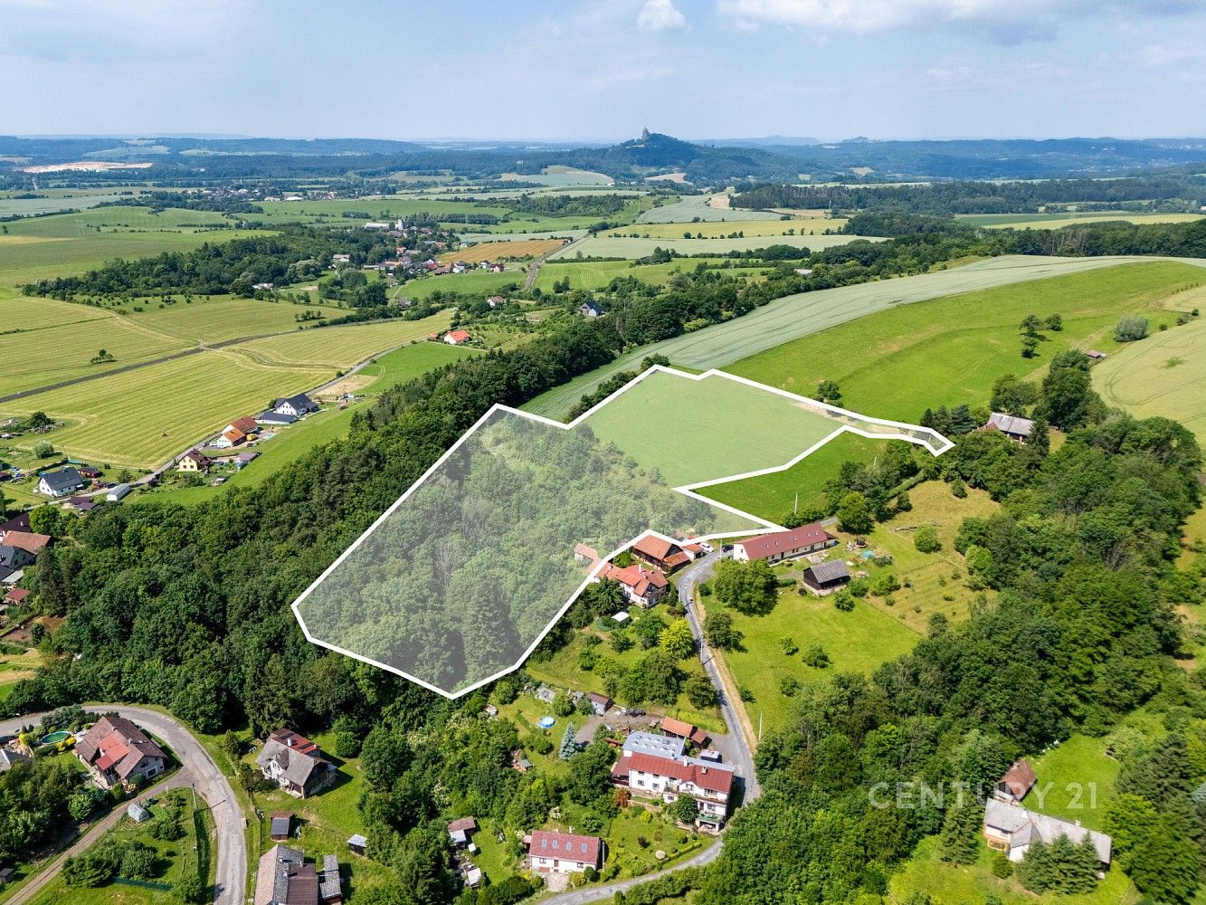 Louka, 11 026 m²