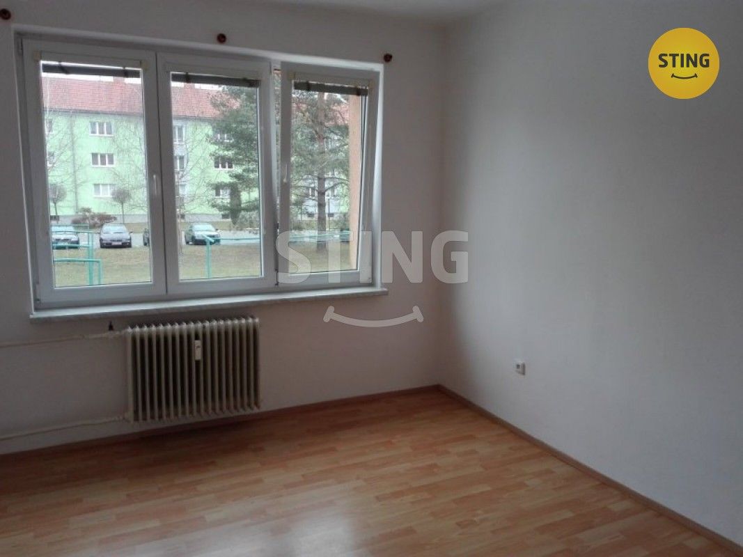 Pronájem byt - Dolní Benešov, 747 22