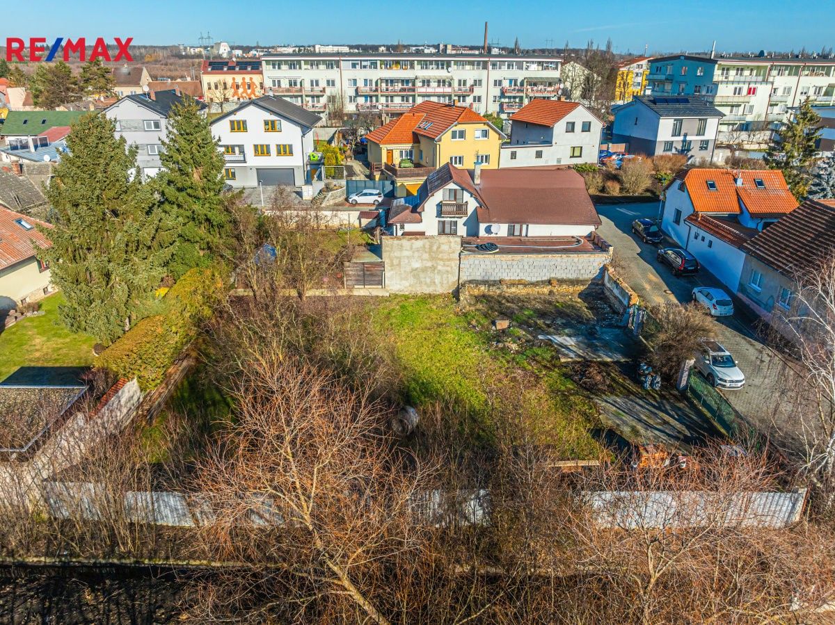 Prodej pozemek pro bydlení - Praha, Česko, 773 m²