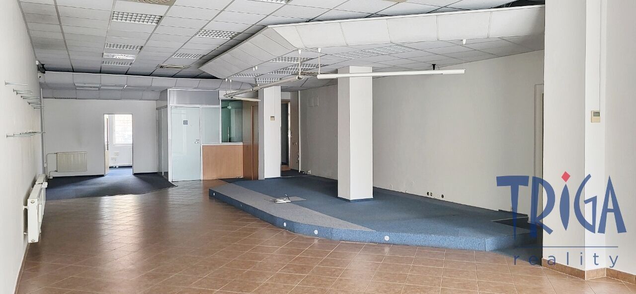 Pronájem obchodní prostory - Revoluční, Dvůr Králové nad Labem, 318 m² - 5