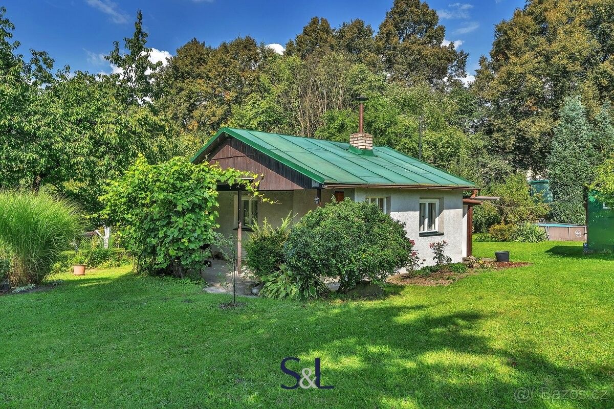 Chaty, Česká Lípa, 470 01