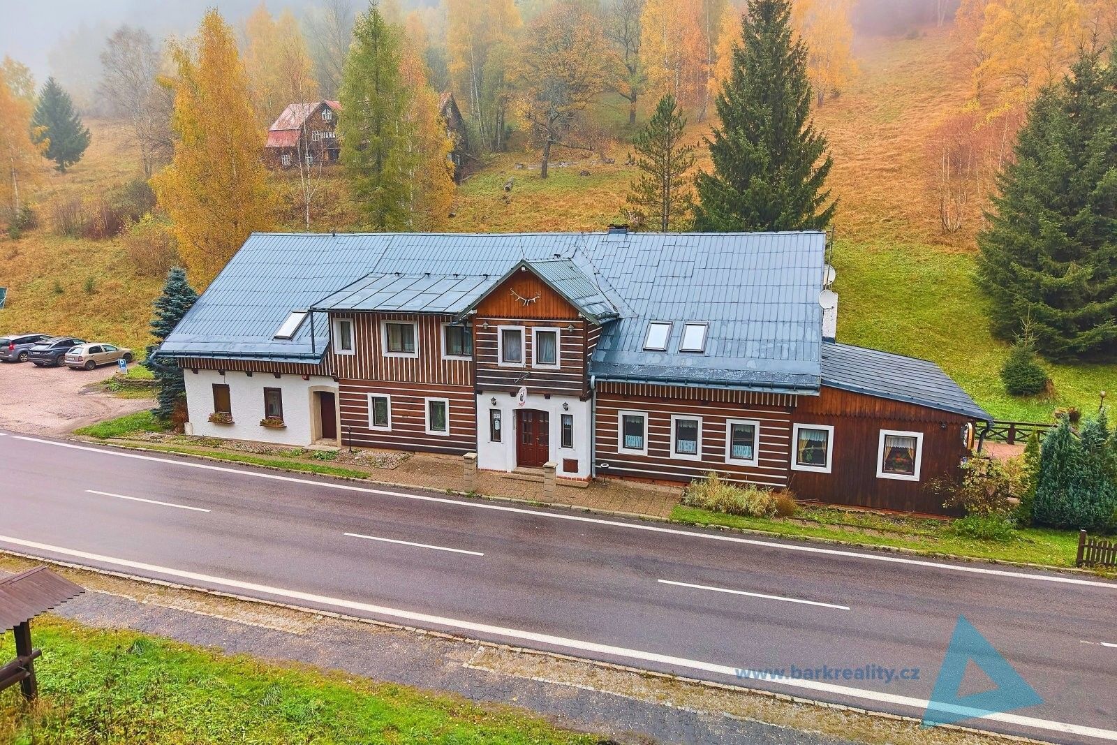 Ubytovací zařízení, Velká Úpa, Pec pod Sněžkou, 960 m²