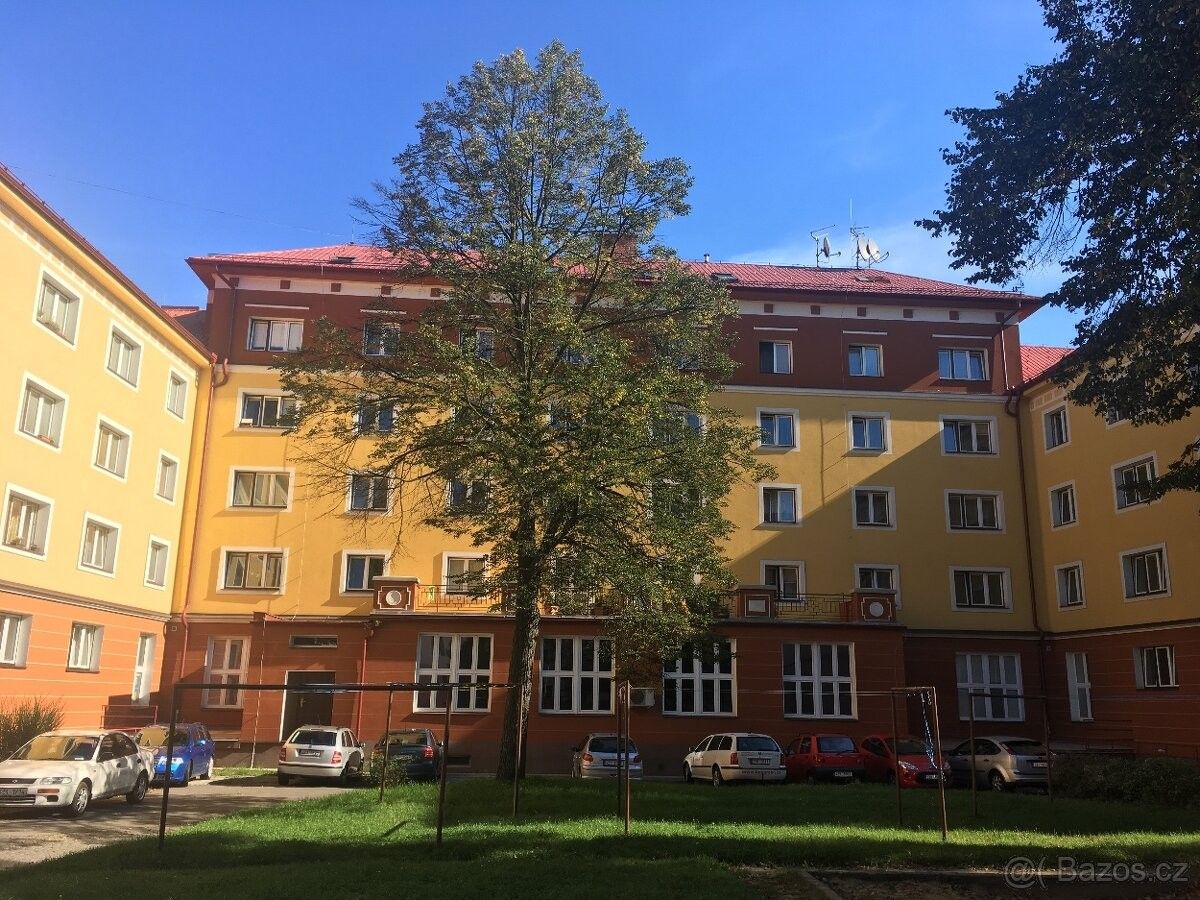 Pronájem byt - Vsetín, 755 01