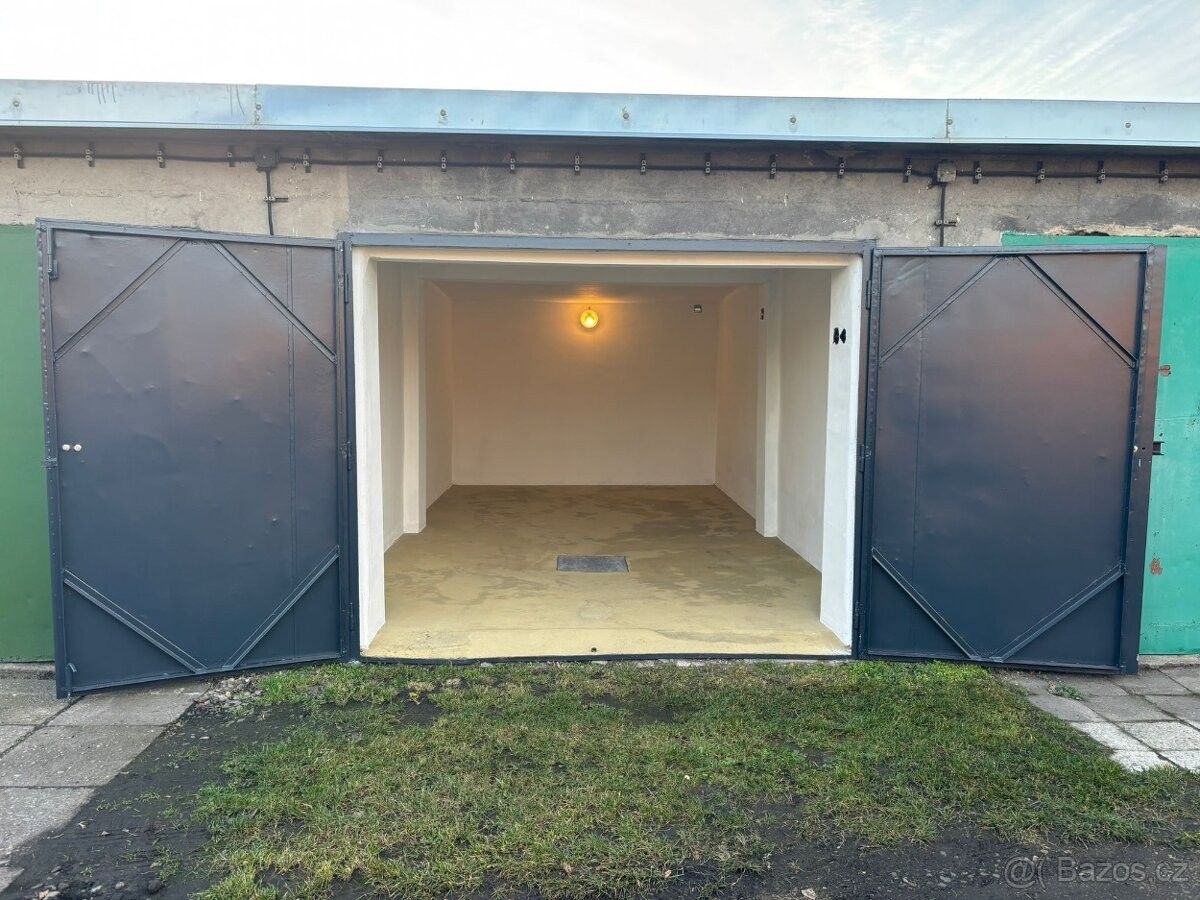Prodej garáž - Pardubice, 530 03