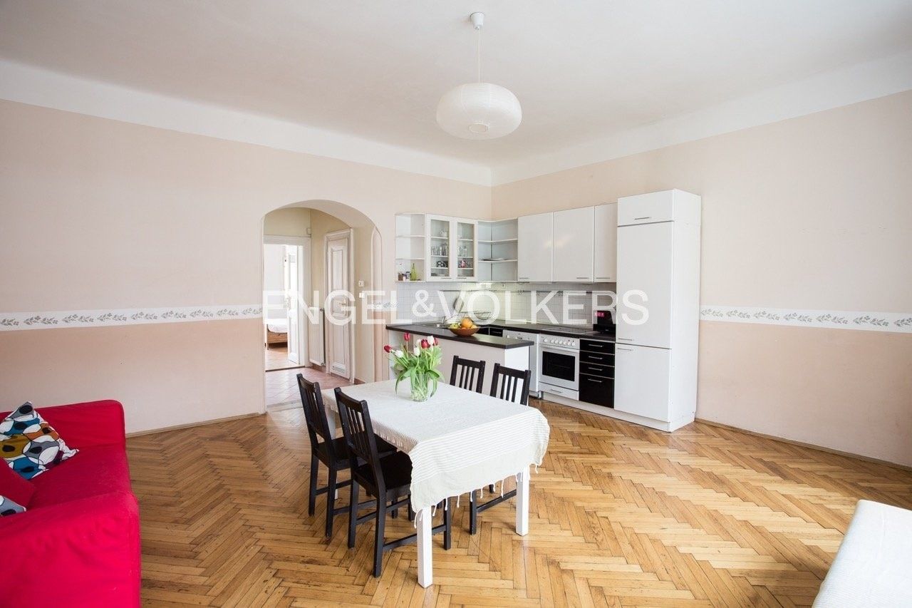 3+kk, V jirchářích 149, Praha Nové Město, 90 m² - 2