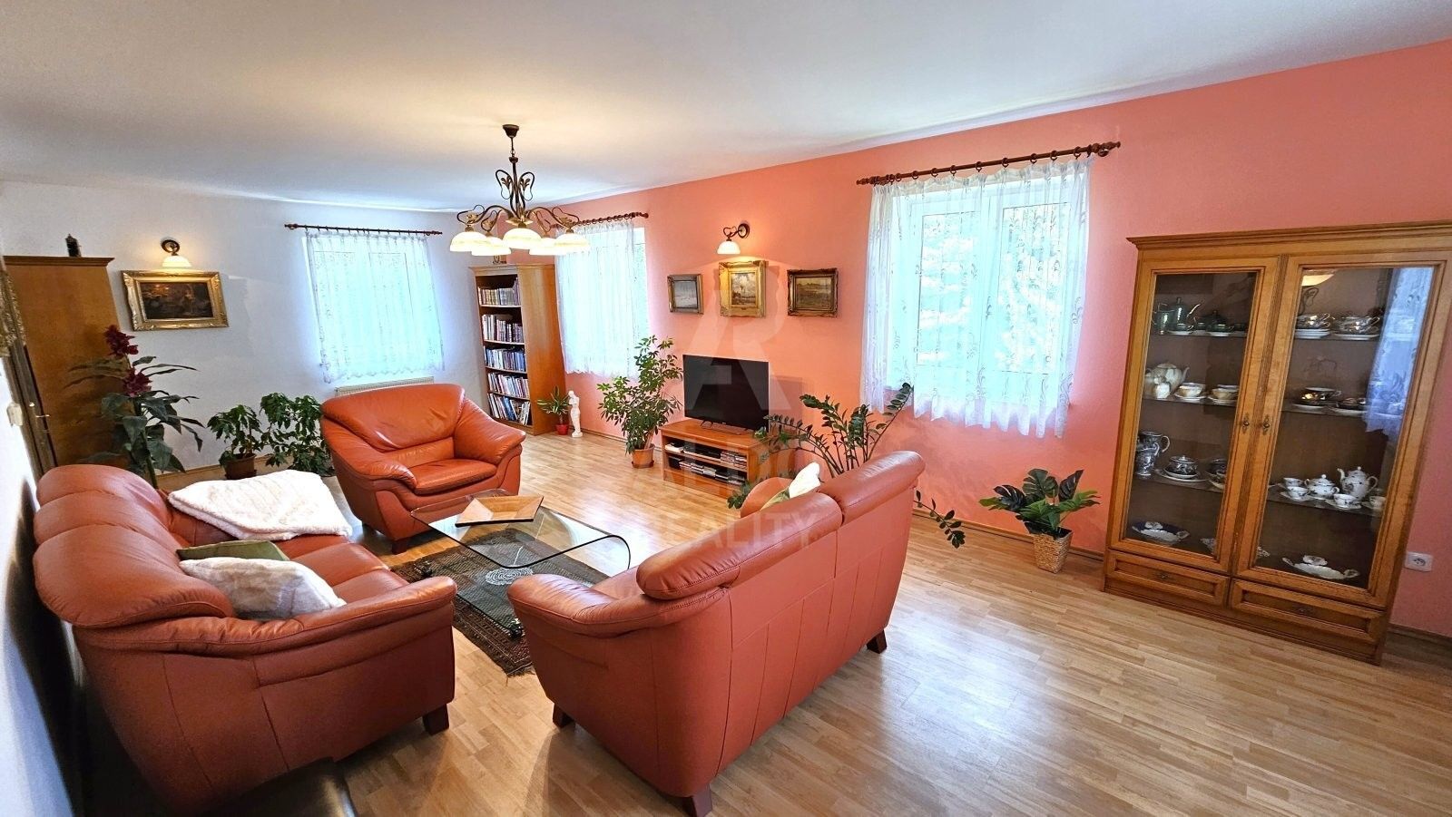 Prodej rodinný dům - Jana Patočky 444, Srubec, 145 m² - 5