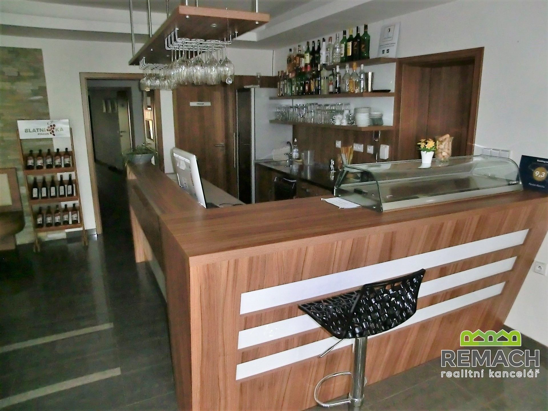 Ubytovací zařízení · 830 m² · Blatnička - 4