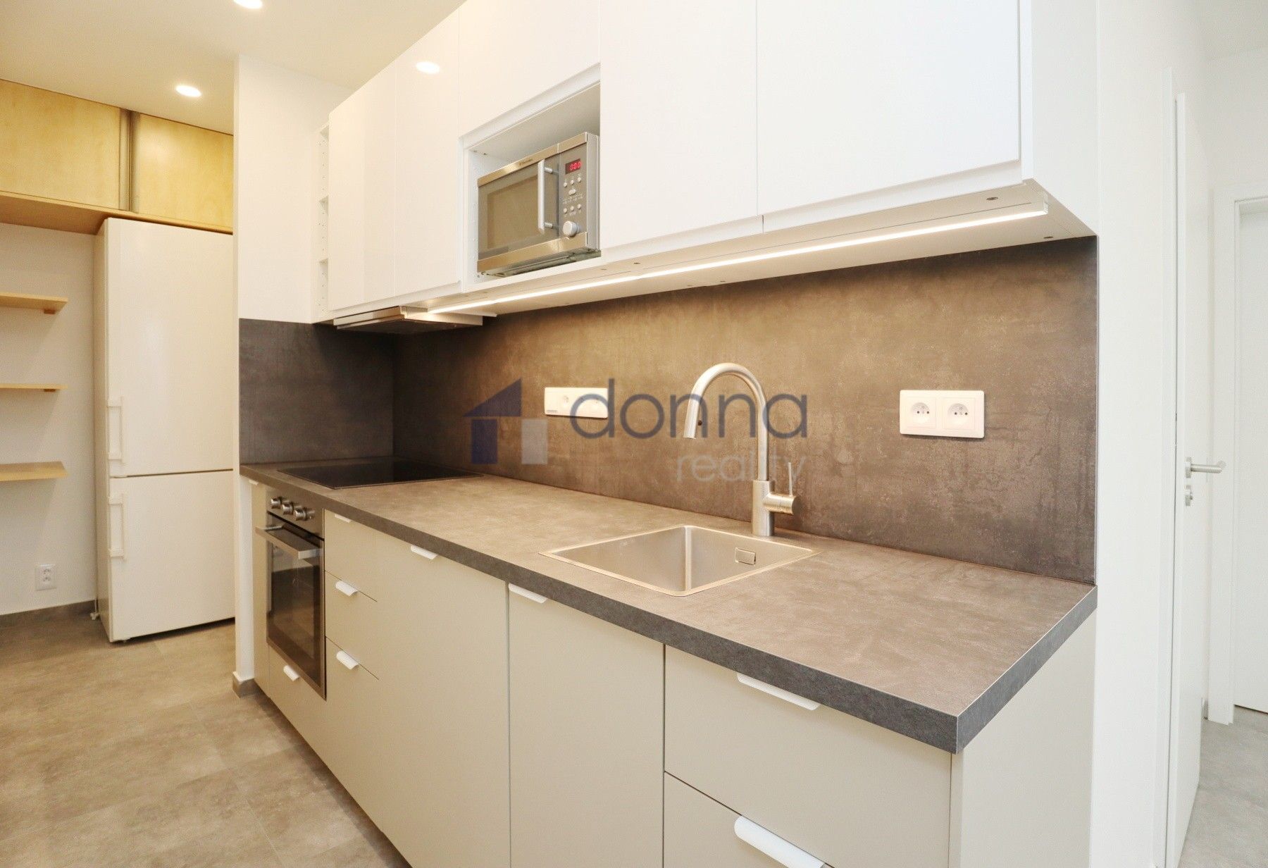 3+1, Jahodová, Praha, 80 m²