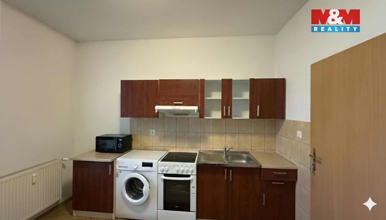 Pronájem byt 1+1 - Tř. 1. máje, Hranice, 45 m²