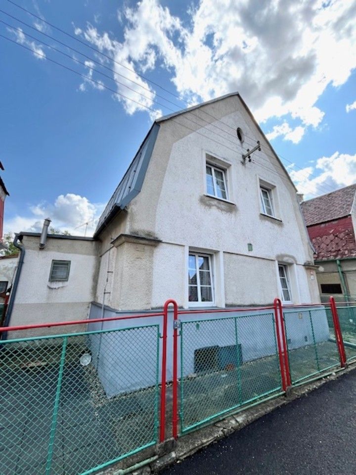 Prodej rodinný dům - Barákova, Lovosice, 130 m²