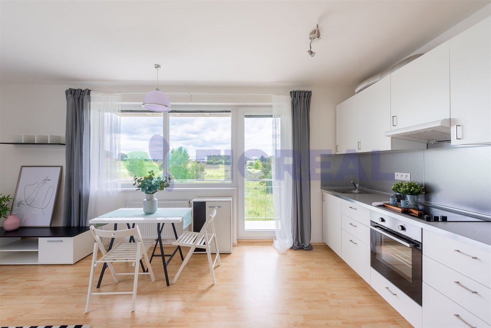 Pronájem byt 1+kk - Václava Trojana, Praha, 34 m²