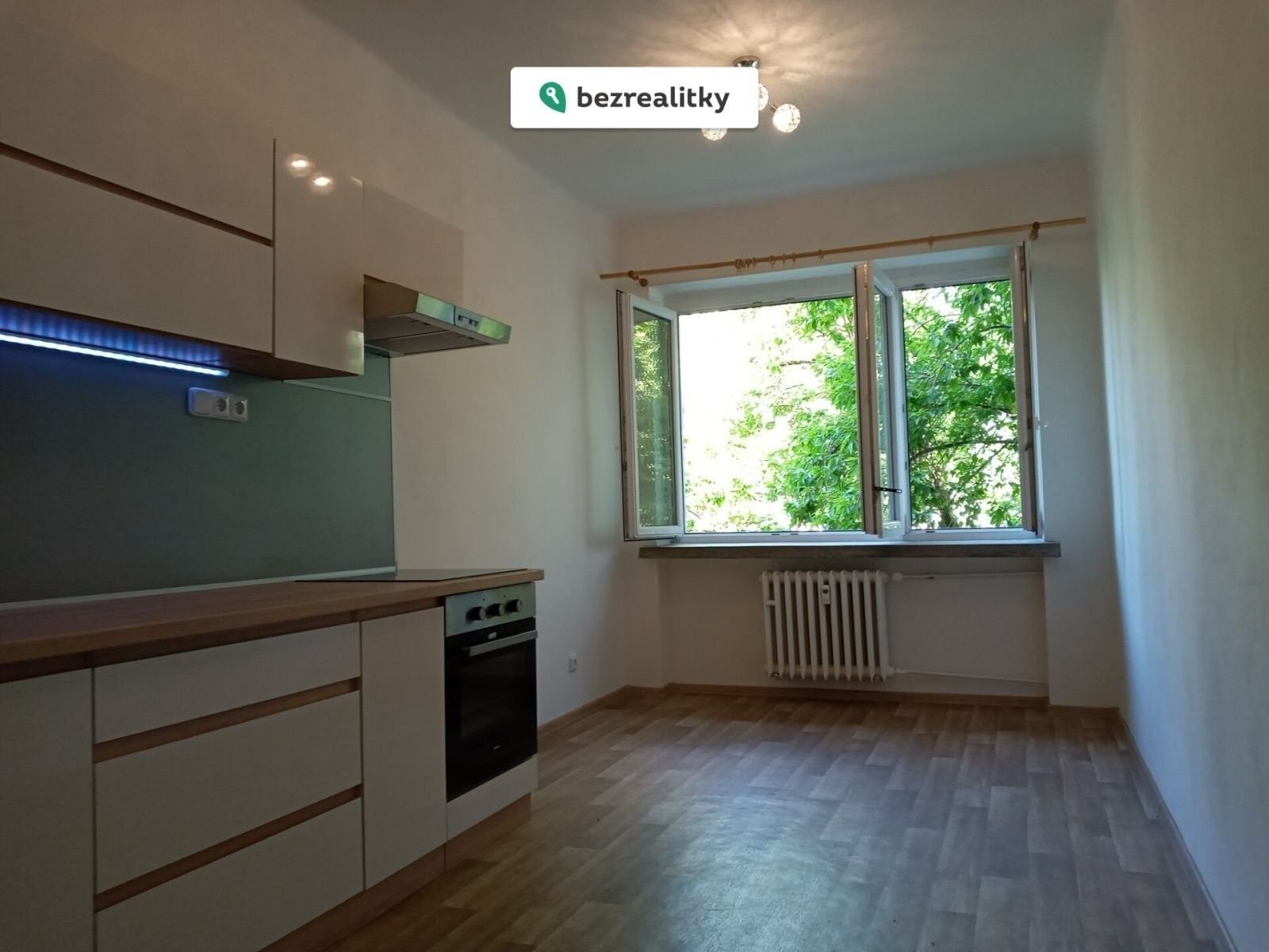 Byt 2+1 · 70 m² · Biskupcova 2444, Praha Žižkov - 3