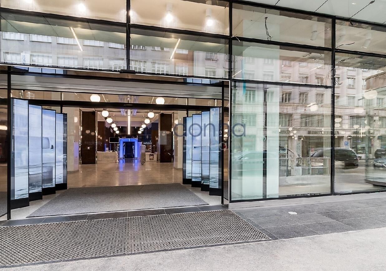 Obchodní prostory, Na Poříčí, Praha, 34 m²