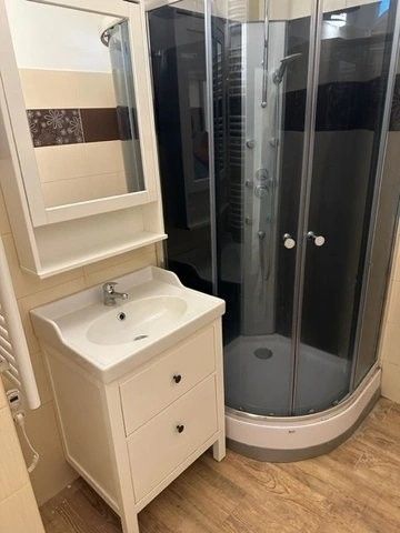 3+1, Sídliště Míru 299, Horní Planá, 78 m² - 2