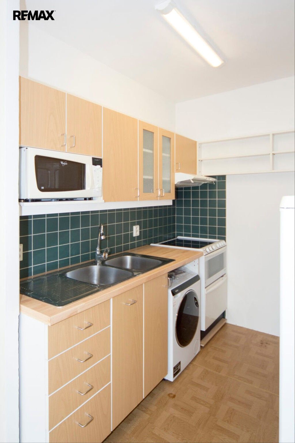 Prodej byt 2+kk - Nušlova 2287, Praha Stodůlky, 43 m² - 2
