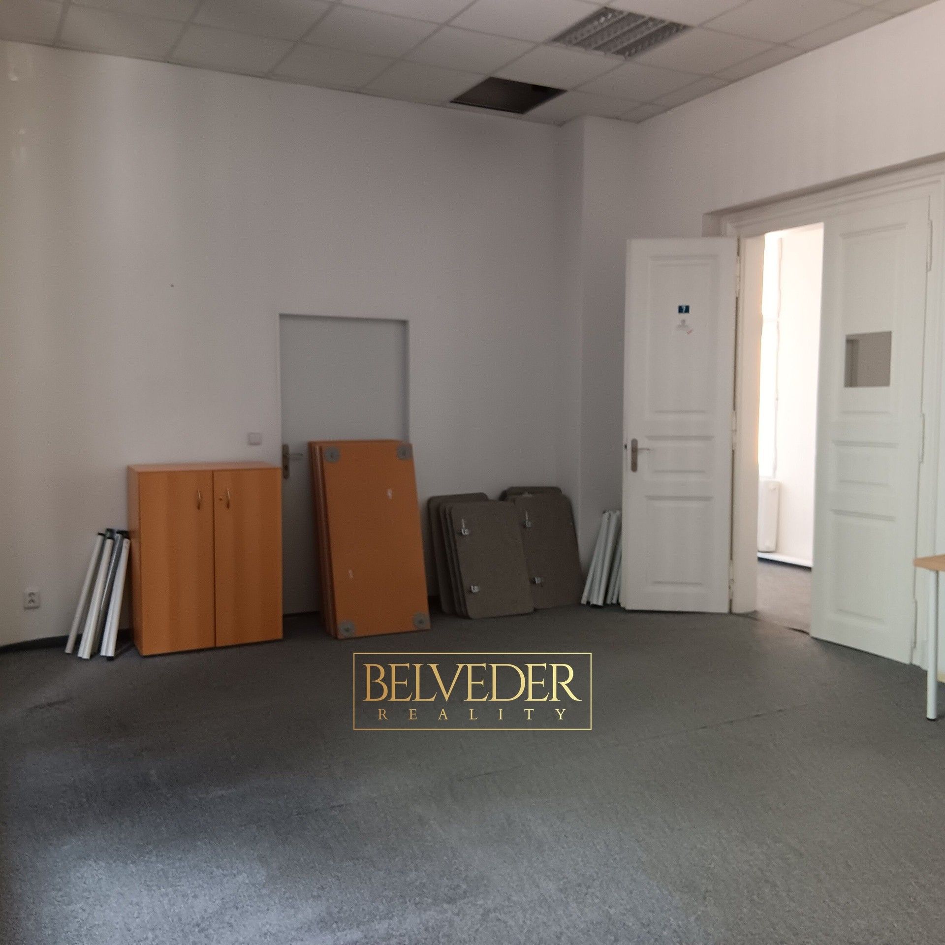 Pronájem kancelář - 28. října, Teplice, 32 m²