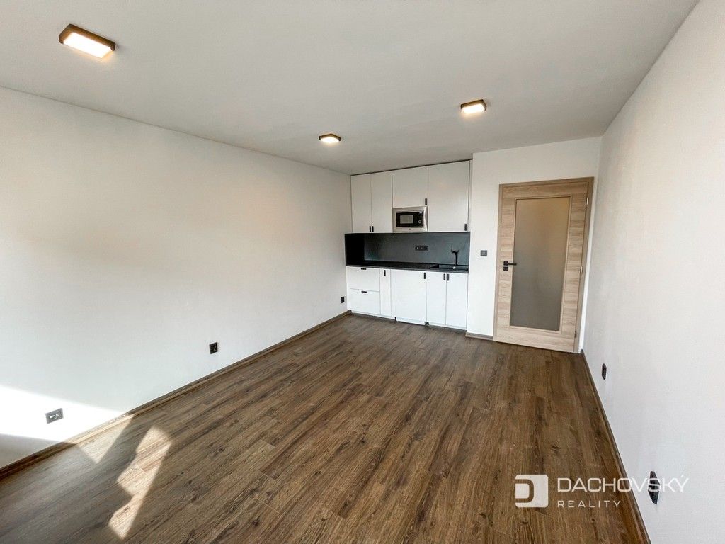 Byty, Pardubice, 530 12