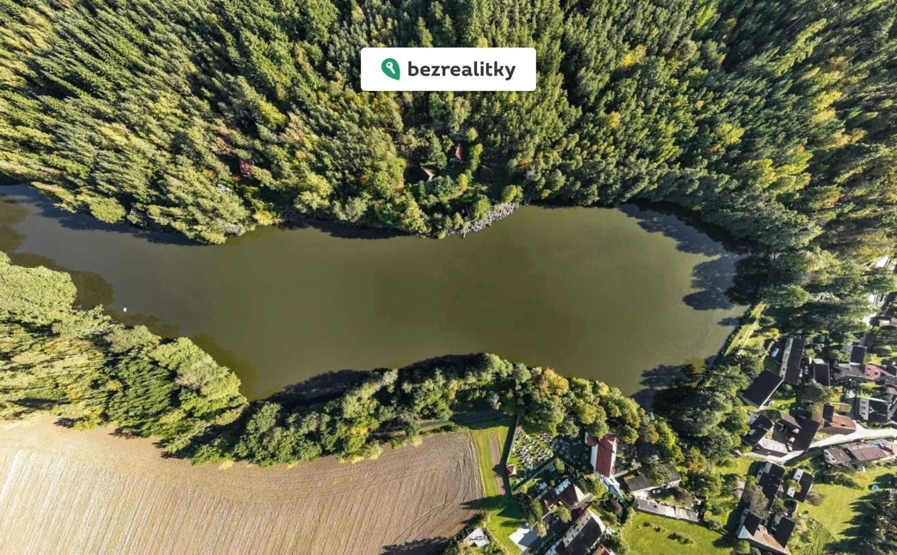 Prodej pozemek - Uzeničky