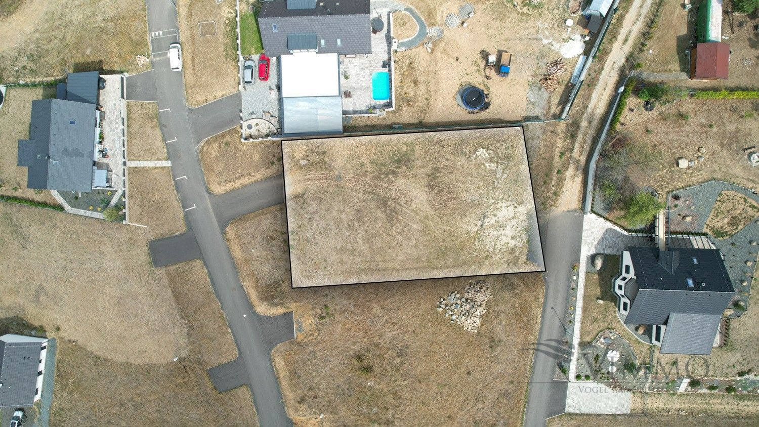 Pozemek pro bydlení, 1 070 m²